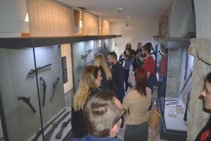 Studenti sa Sveučilišta „VITEZ“ posjetili Franjevački muzej i lječilište „Reumal“ u Fojnici