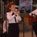 Kazalište "Korifej" oduševilo predstavom “Ženski orkestar“ na Centralnom gradskom trgu
