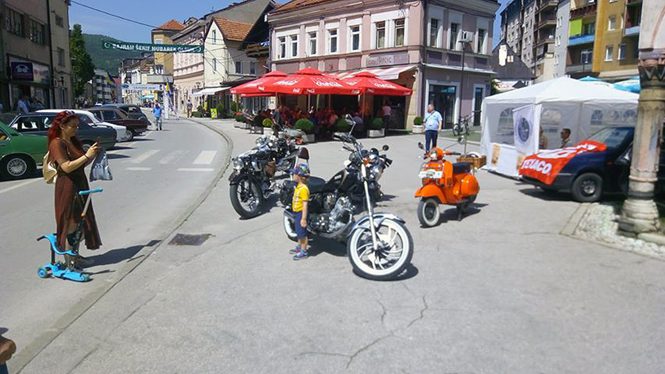 Oldtimeri iz regije tokom vikenda u Travniku i Novom Travniku