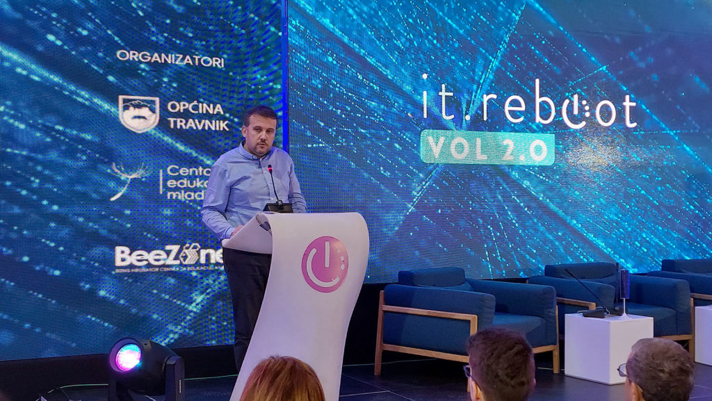 Počeo je ITReboot: Vrhunski predavači i panelisti naredna tri dana u Travniku