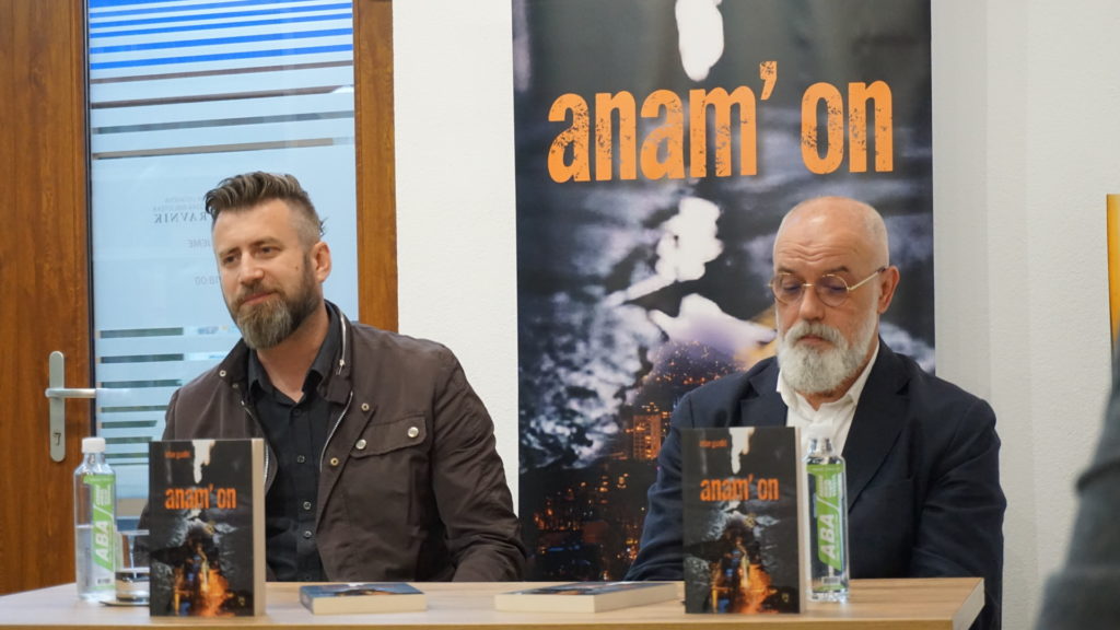 U Gradskoj biblioteci Travnik održana promocija prvijenca „Anam' on“ Irfana Gazdića