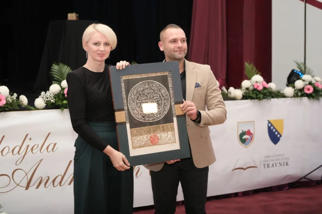Travnik: Miljenku Jergoviću nagrada "Andrićevih dana" za književno djelo Trojica za Kartal