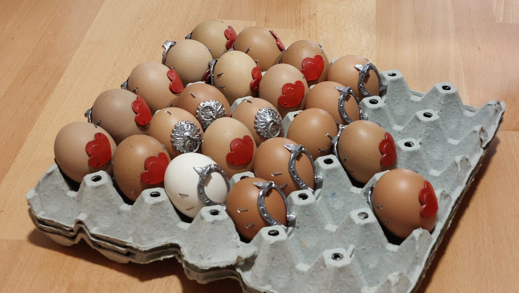 Tradicija potkivanja jaja: Umijeće potkivanja jaja bilo je ispit svakog mladog kovača, šegrta, i to prije njegove ženidbe!