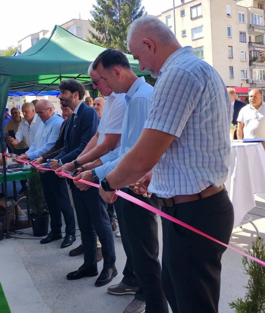 Italijani daju pare,političari kupe poene bez ikakve zasluge. 4,9 miliona KM Green & Healthy projekat otvoren u Travniku uz snažnu političku prisutnost