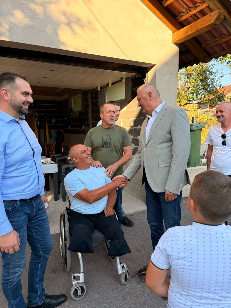 Edin Gekić i Zukan Helez u Ahmićima: „Bosnu i Hercegovinu moramo nastaviti jačati“