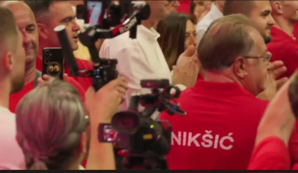 TUZLA GORI: SDP KRENUO U KAMPANJU MEJDAN VEČERAS POSTAO EPICENTAR POLITIČKE BOSNE I HERCEGOVINE! S VELIKIM OBEĆANJIMA