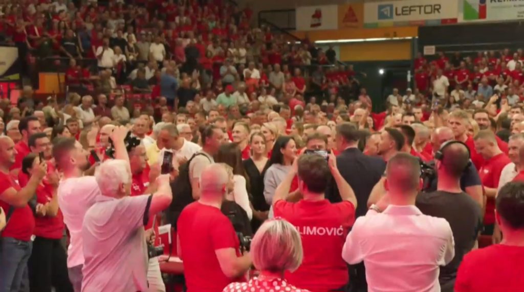 TUZLA GORI: SDP KRENUO U KAMPANJU MEJDAN VEČERAS POSTAO EPICENTAR POLITIČKE BOSNE I HERCEGOVINE! S VELIKIM OBEĆANJIMA